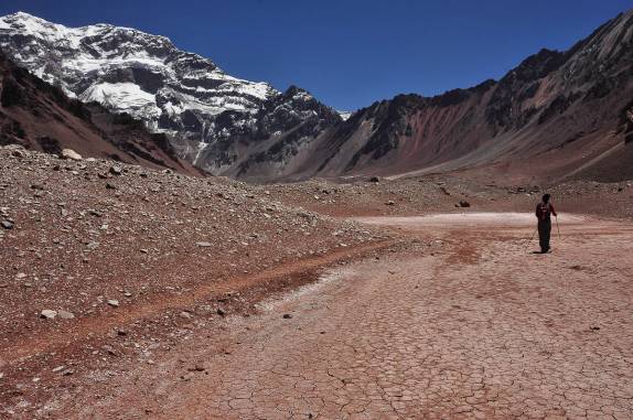 Cada vez mais próximos de Plaza Francia e da parede sul do Aconcágua, na região de Mendoza, no oeste da Argentina